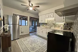 810 57th Ave N, Brooklyn Center, MN 55430 - Photo 4