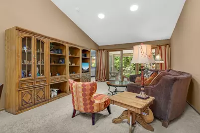 14589 Embassy Avenue, Apple Valley, MN 55124 - Photo 8