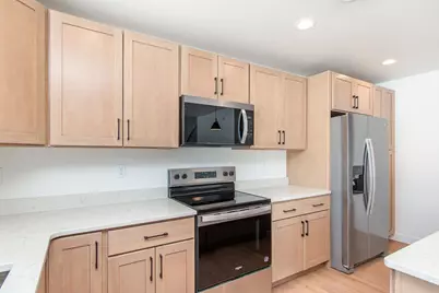 3724 27th Street S, Moorhead, MN 56560 - Photo 10