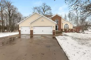 348 Pondview Ln, Saint Joseph, MN 56374 - Photo 24