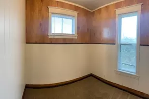 619 N 18th Ave E, Duluth, MN 55812 - Photo 38