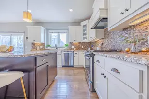 16225 53rd Ave N, Plymouth, MN 55446 - Photo 18