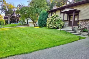 303 Heather Ln, Long Lake, MN 55356 - Photo 40