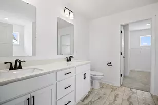 1071 Adamstown Dr, Rosemount, MN 55068 - Photo 10