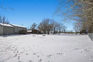 2756 26th St Cir S, Moorhead, MN 56560 - Photo 30