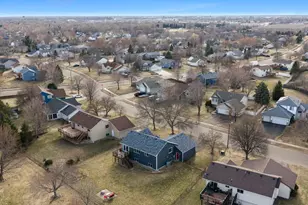 9042 Kentucky Ave N, Brooklyn Park, MN 55445 - Photo 20