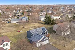 9042 Kentucky Ave N, Brooklyn Park, MN 55445 - Photo 2