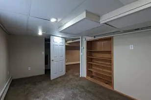 215 W Arrowhead Rd, Duluth, MN 55803 - Photo 18