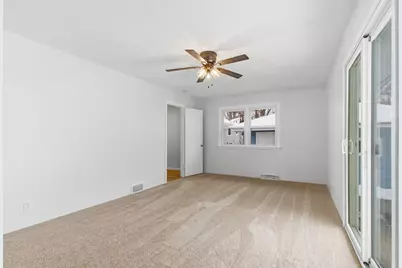 3418 Xenia Avenue N, Crystal, MN 55422 - Photo 46