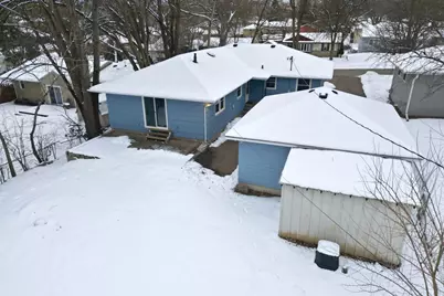 3418 Xenia Avenue N, Crystal, MN 55422 - Photo 10