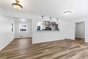 3418 Xenia Ave N, Crystal, MN 55422 - Photo 18