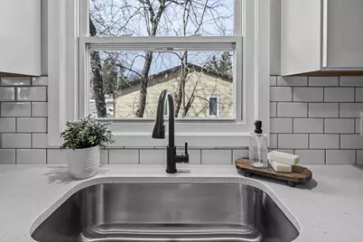 4916 Granada Avenue N, Oakdale, MN 55128 - Photo 32