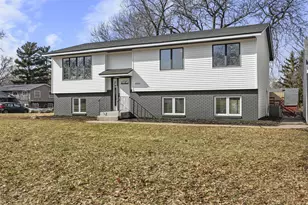 4916 Granada Ave N, Oakdale, MN 55128 - Photo 26