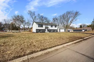 4916 Granada Ave N, Oakdale, MN 55128 - Photo 18