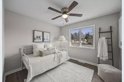 4916 Granada Avenue N, Oakdale, MN 55128 - Photo 10