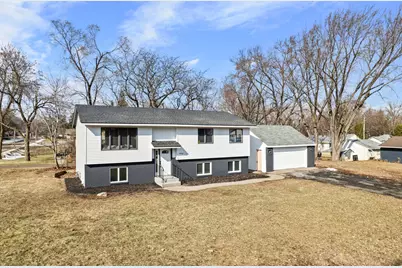 4916 Granada Avenue N, Oakdale, MN 55128 - Photo 2