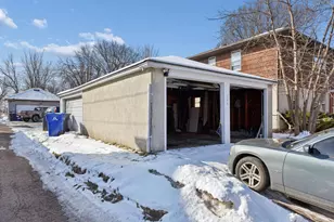 644 Sherwood Ave, Saint Paul, MN 55106 - Photo 12