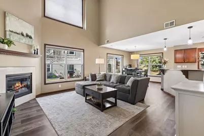 593 Stonewood Way, Burnsville, MN 55306 - Photo 2