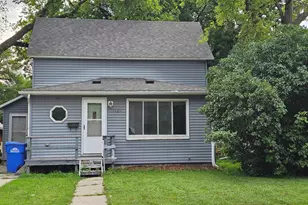 1329 14th St S, Fargo,  58103 - Photo 2