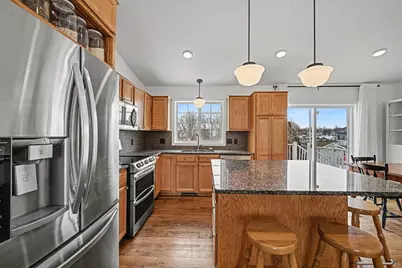 740 Heritage Lane, Belle Plaine, MN 56011 - Photo 14