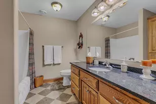 2177 Mill Pond Dr, Saint Cloud, MN 56303 - Photo 40