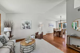 5898 144th St W, Apple Valley, MN 55124 - Photo 8