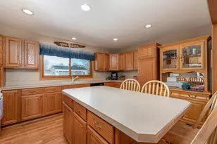 125 Willow Point Dr, Elysian, MN 56028 - Photo 10