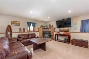 125 Willow Point Dr, Elysian, MN 56028 - Photo 20