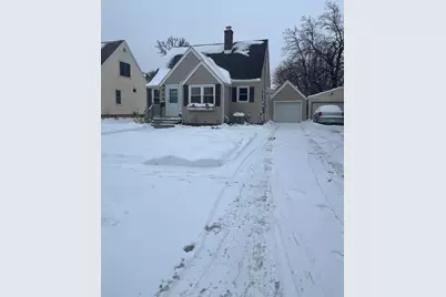 805 4th Avenue SE, Waseca, MN 56093 - Photo 1