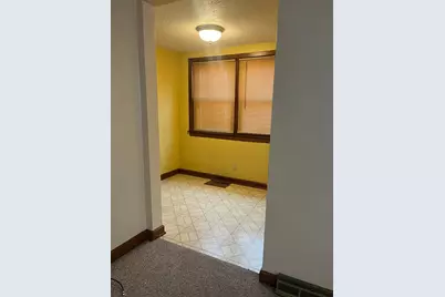 805 4th Avenue SE, Waseca, MN 56093 - Photo 8