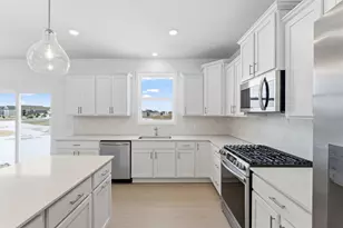 20300 Geneva Trl, Lakeville, MN 55044 - Photo 8