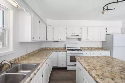 16 14th Street NW, Faribault, MN 55021 - Photo 10