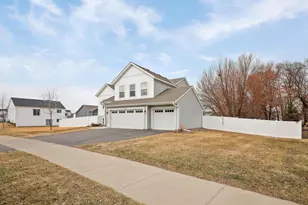 2985 127th Ave, Blaine, MN 55449 - Photo 6