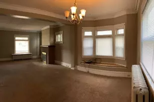 2123 E 4th St, Duluth, MN 55812 - Photo 10