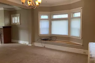 2123 E 4th St, Duluth, MN 55812 - Photo 8