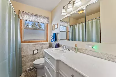 6810 61st Avenue N, Crystal, MN 55428 - Photo 14