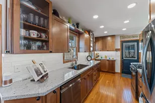 6810 61st Ave N, Crystal, MN 55428 - Photo 8