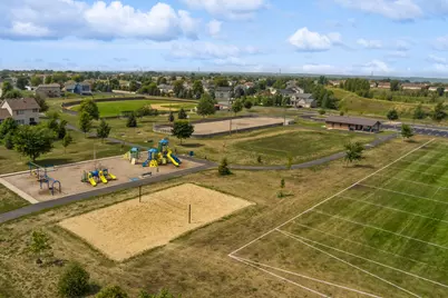 2351 Tyrone Drive, Shakopee, MN 55379 - Photo 24