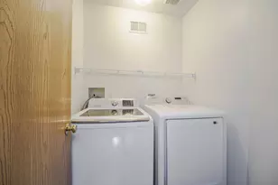 13049 Crimson Clover Ln, Eden Prairie, MN 55347 - Photo 14