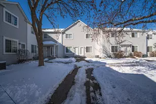 13049 Crimson Clover Ln, Eden Prairie, MN 55347 - Photo 4