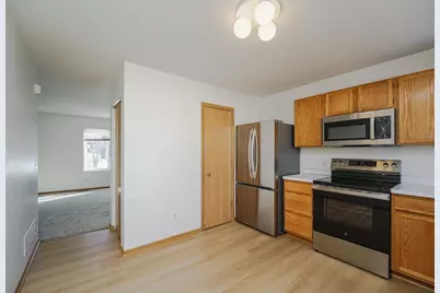 13049 Crimson Clover Lane, Eden Prairie, MN 55347 - Photo 12