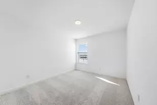 10527 Harbor Ln N, Maple Grove, MN 55369 - Photo 26