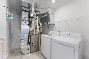 18333 Gladiator Dr, Lakeville, MN 55068 - Photo 16