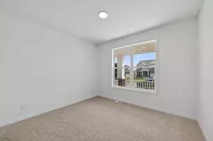 5448 Tallow Tree Ln, Woodbury, MN 55129 - Photo 10