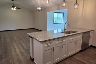 216 Fischer Ct NW, Montgomery, MN 56069 - Photo 8