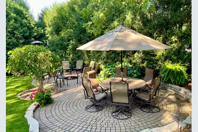 602 6th Avenue SW, Austin, MN 55912 - Photo 2