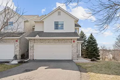 495 Pleasant Court, Chaska, MN 55318 - Photo 1