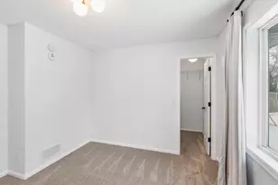 9218 Jeffery S, Cottage Grove, MN 55016 - Photo 20