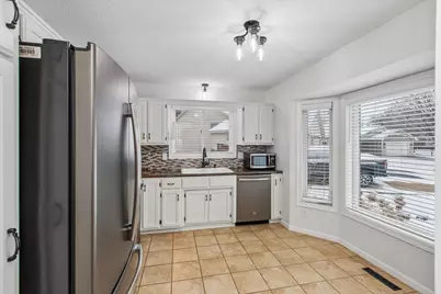 9218 Jeffery S, Cottage Grove, MN 55016 - Photo 4