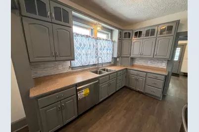 860 Montana Avenue, Benson, MN 56215 - Photo 14